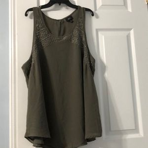 Green tank top with overlay size XXL